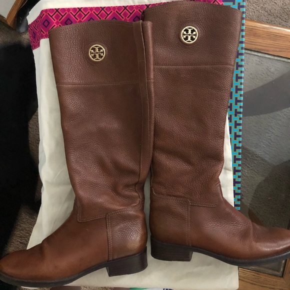 Tory Burch junction riding boot in Almond - Picture 2 of 5